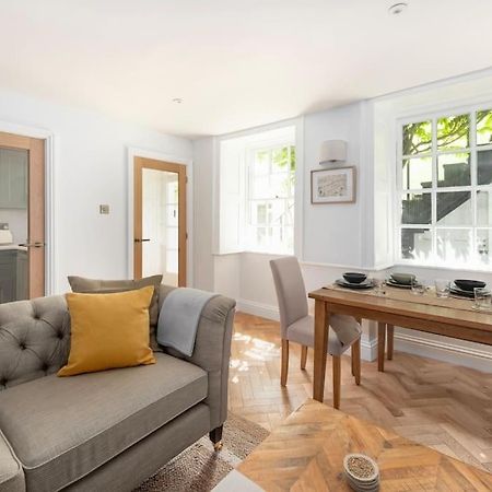 Spacious Apartment - 5 Minutes Walk To Bath Abbey Exteriér fotografie