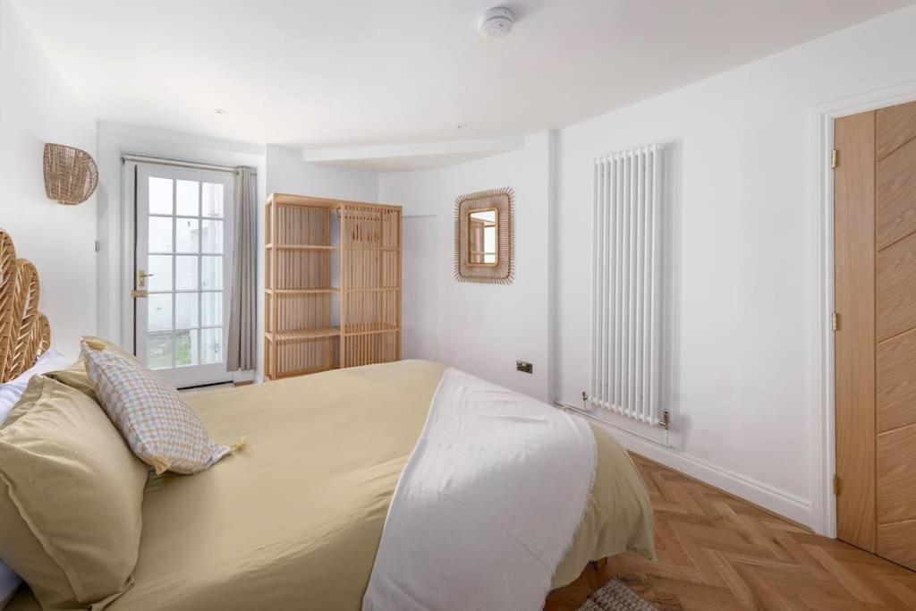 Spacious Apartment - 5 Minutes Walk To Bath Abbey Exteriér fotografie