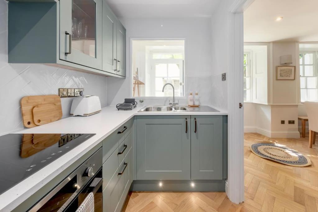 Spacious Apartment - 5 Minutes Walk To Bath Abbey Exteriér fotografie
